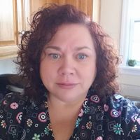 Theresa Larson Photo 31