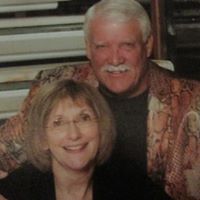Sandy Harper Photo 25