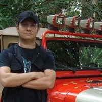 Hector Reyes Photo 13