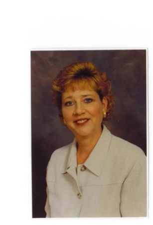 Linda Wright Photo 47