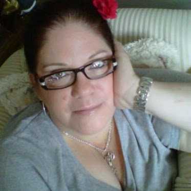 Susan Velazquez Photo 31