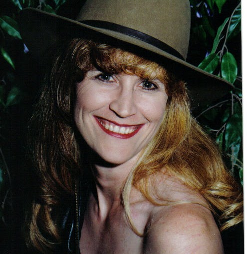Kathleen Turner Photo 14