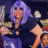Renee Crow Photo 32