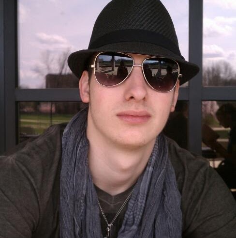 Steven Fisher Photo 32