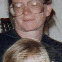 Suzanne Warner Photo 11