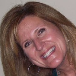 Janell Downing Photo 4