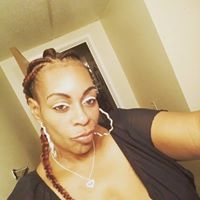 Nicole Daniels Photo 38