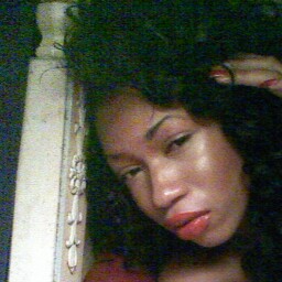 Shar Robinson Photo 1