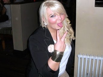 Robyn Stevenson Photo 6