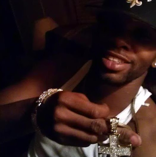 Dwayne Howard Photo 33