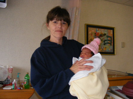 Karen Cox Photo 38
