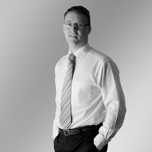 Jonathan Thacker Photo 4