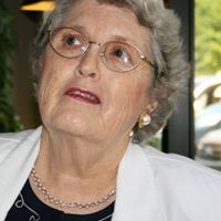 Ellen Mason Photo 32