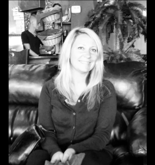 Victoria Hamilton Photo 40