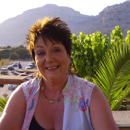 Pamela Rodgers Photo 25