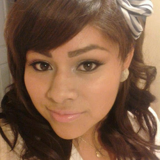 Kelly Velasquez Photo 35