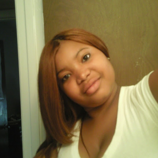 Andrea Moore Photo 17