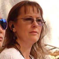 Kimberly Callahan Photo 40