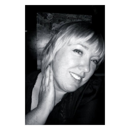 Shelley Cooper Photo 9
