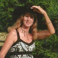 Carolyn Kyle Photo 23