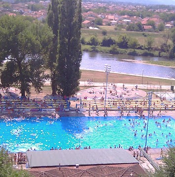 Michael Michaelides Photo 8