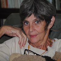 Martha Robinson Photo 17