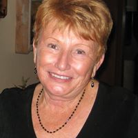 Trudy Hayes Photo 16