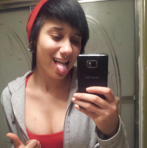Sydney Robinson Photo 11