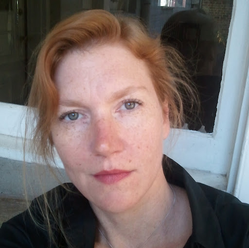 Kirsten Gray Photo 10