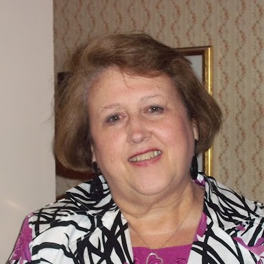 Beverly Meadows Photo 28