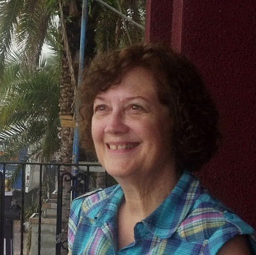 Linda Dodd Photo 35