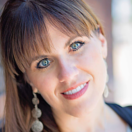 Carrie Scott Photo 29