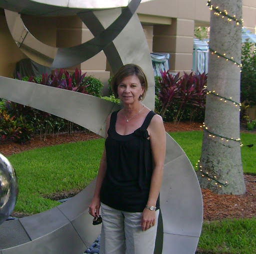 Cindy Green Photo 44