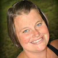 Jennifer Nellis Photo 22