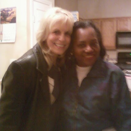 Alice Banks Photo 10