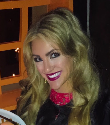 Julie Hart Photo 10