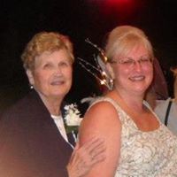 Cindy Combs Photo 23