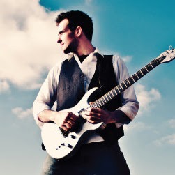 Daniel Roberts Photo 43