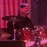 Steve Compton Photo 28