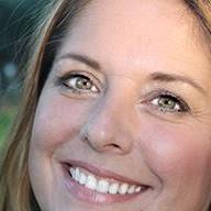 Caroline Sinclair Photo 22