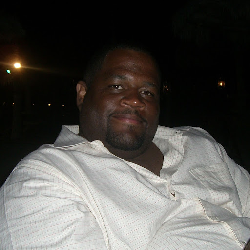 Dwayne Robinson Photo 4