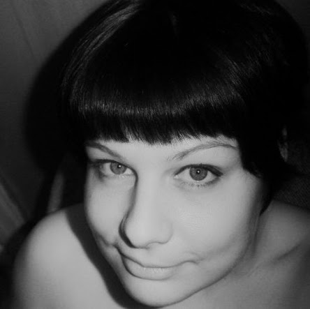 Julie Duffy Photo 25