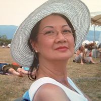 Linda Yu Photo 25