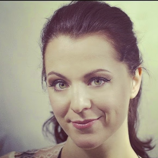 Jillian Garner Photo 8