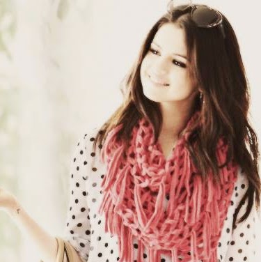Selena Payne Photo 17