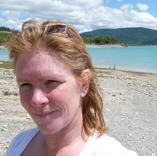 Jacqui Howell Photo 12