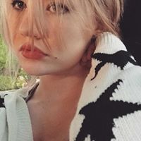 Alyson Chandler Photo 15