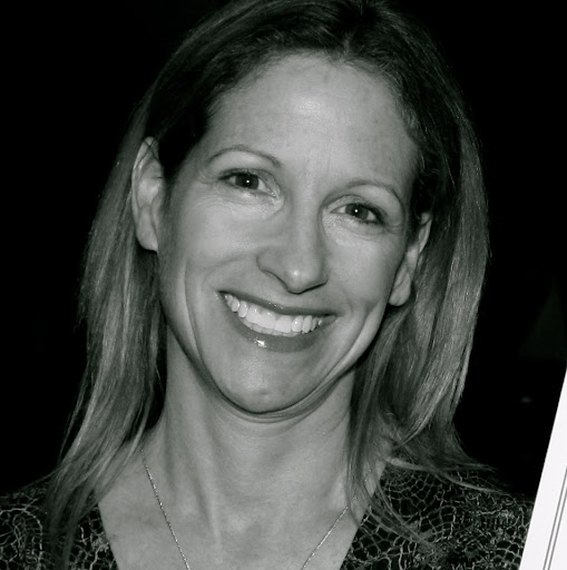 Joan Silver Photo 28