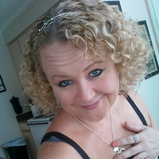 Katherine Atkinson Photo 11