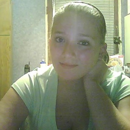 Amber Peterson Photo 24